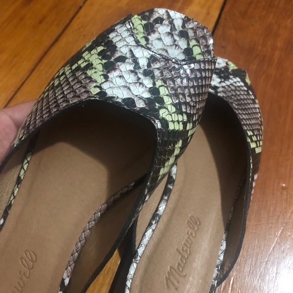 The Erica Peep-Toe Mule in Snake Embosse NEW IN BOX! - Picture 5 of 8